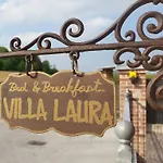 Laura Bed & Breakfast 4*