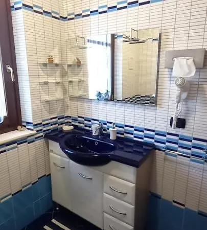 Laura Rooms&pool Fossano