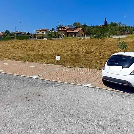 Laura Oda ve Kahvaltı 4*