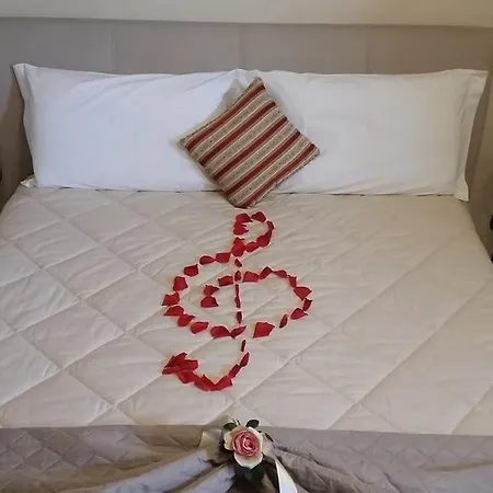 Laura Rooms&pool Fossano