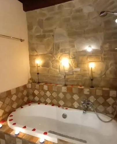 Laura Bed & Breakfast